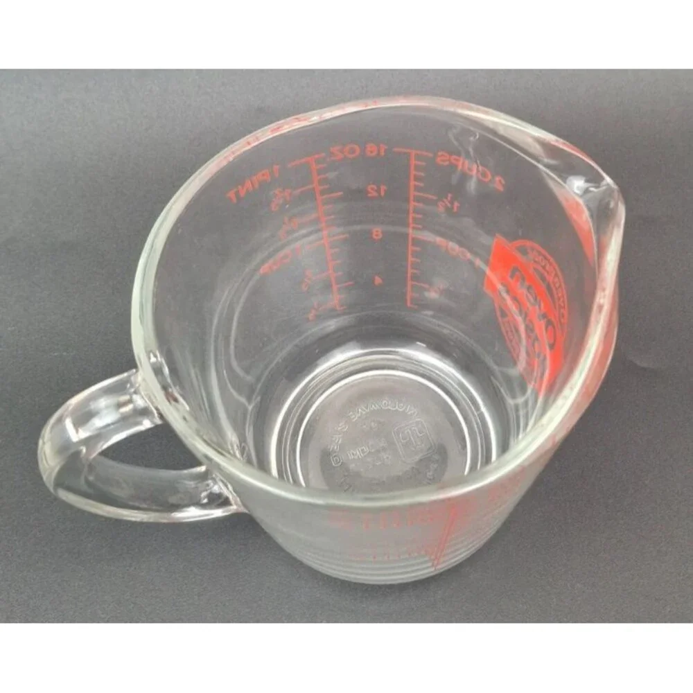Anchor Hocking Red Oven Originals 2 Cup Glass Measuring Cup 1/2 Liter Vintage